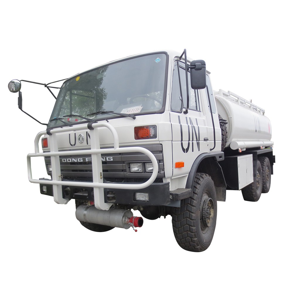 Lori Tangki Bahan Bakar Dongfeng 6 * 6